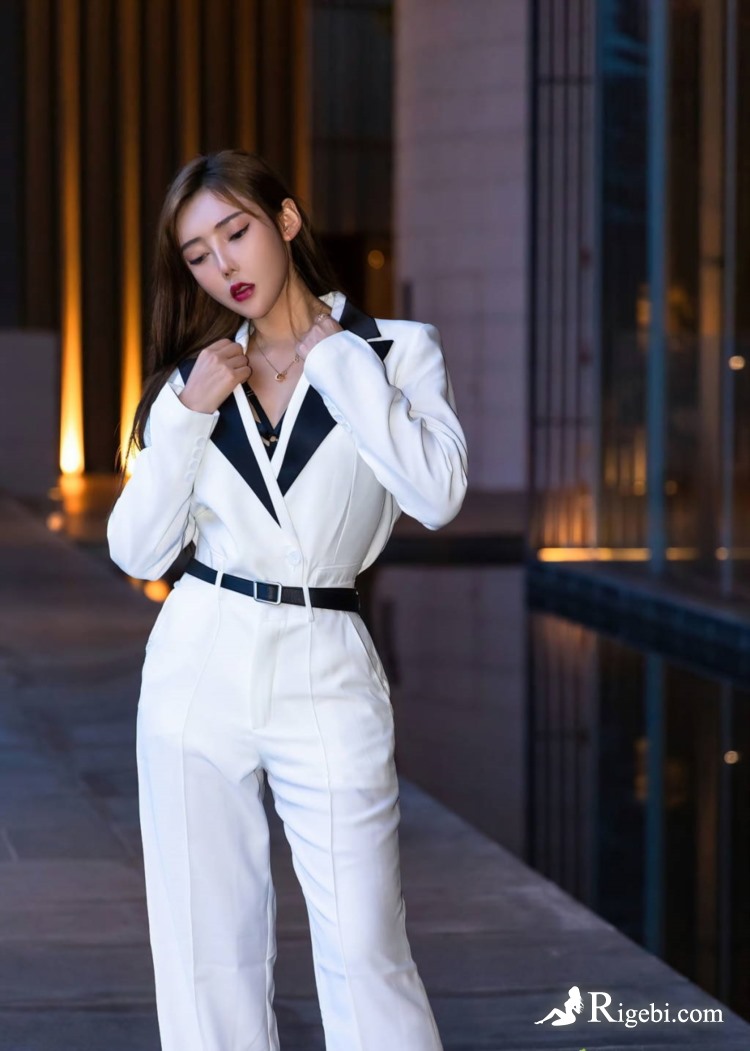 ️陌陌海外版账号销售中心 - 文嘉传媒 ✔️xiaohaola.com