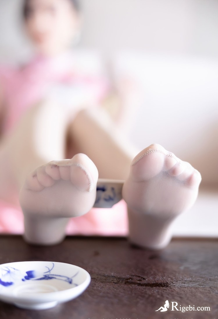 Google留痕霸屏：关键词权重与竞价推广的终极SEO策略