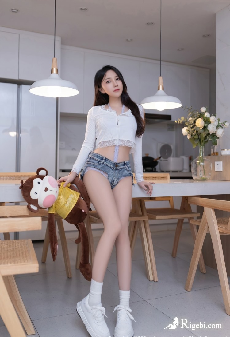 灯饰外贸企业需要知道的欧洲销售灯具的连锁卖场