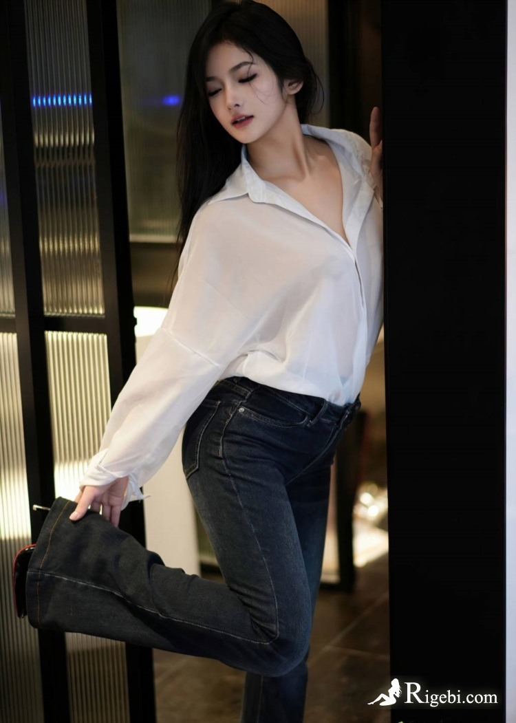 直击广交会｜客流回暖，纺织服装外贸人迎来“灵魂”砍价