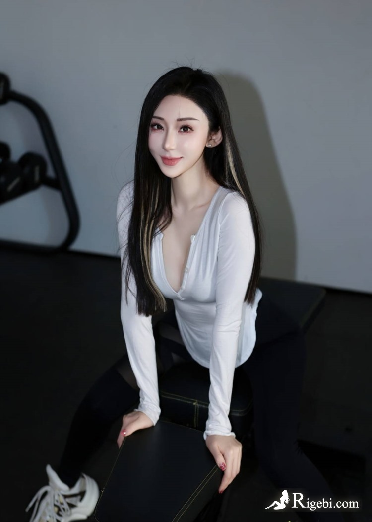 搞钱00后“杠上”接班厂二代