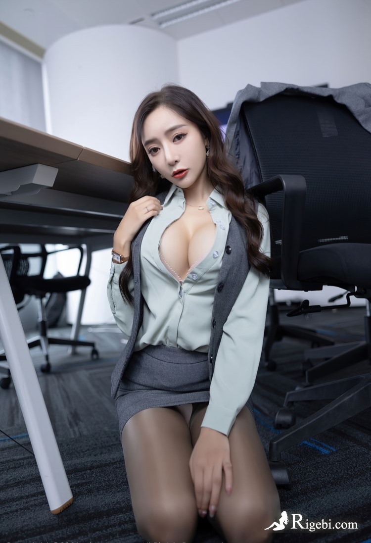 谷歌搜索留痕技术揭秘：如何通过SEO推广外贸尾单正品